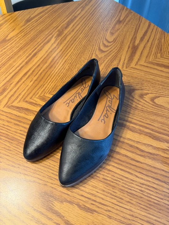 Zodiac Shoes - Black Women's Pointed-Toe Flats - zodiac Brand